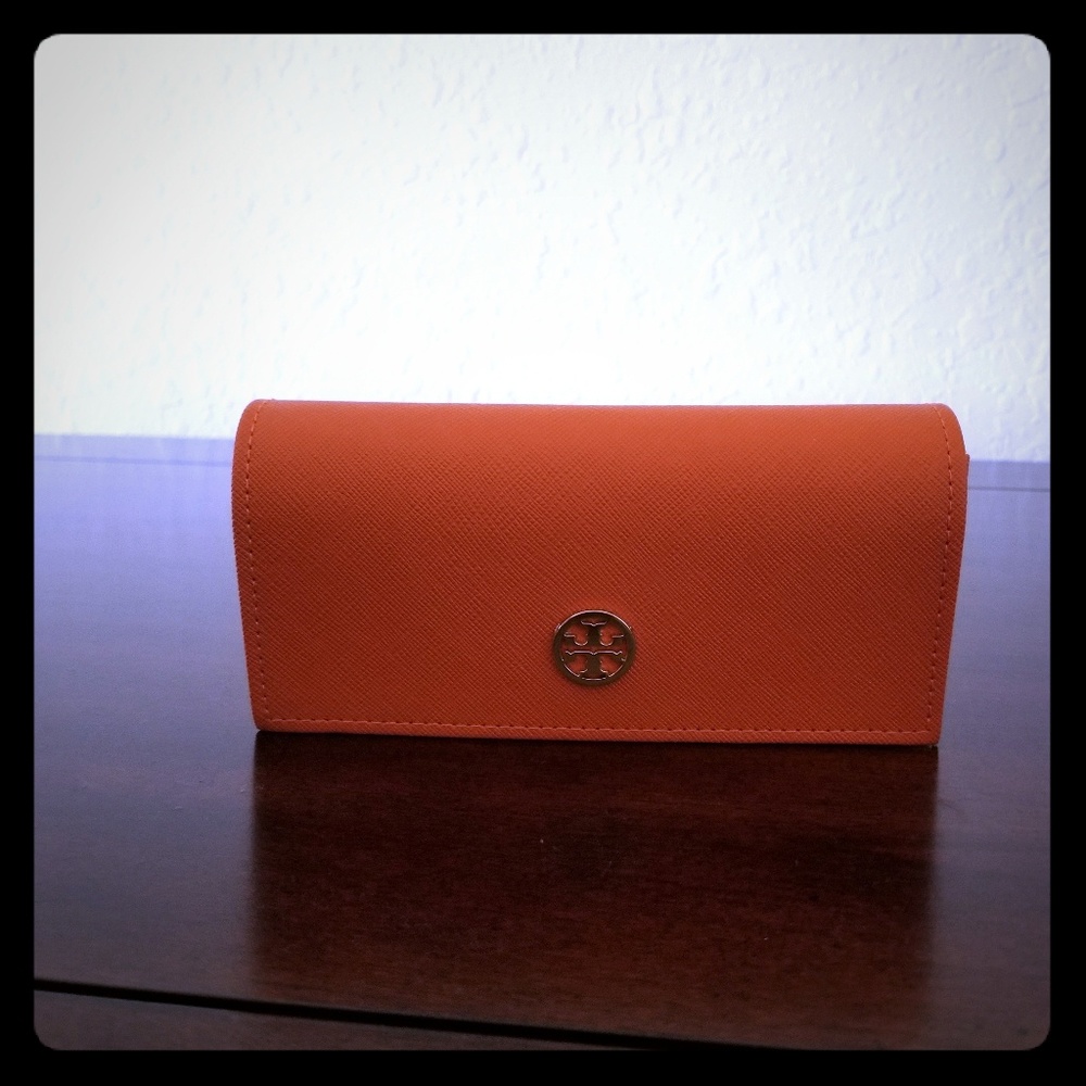 Tory Burch Sunglass case
